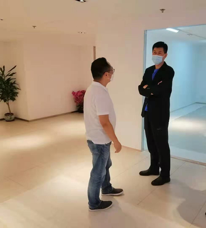 文章附图